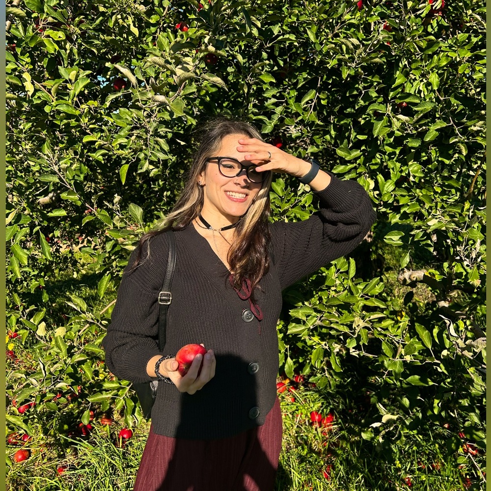 Meet your Posher, Alia